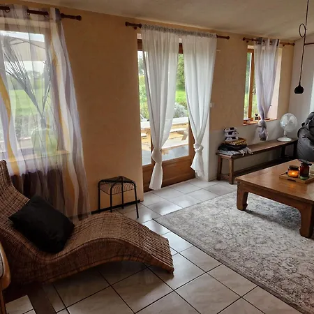 Maison *