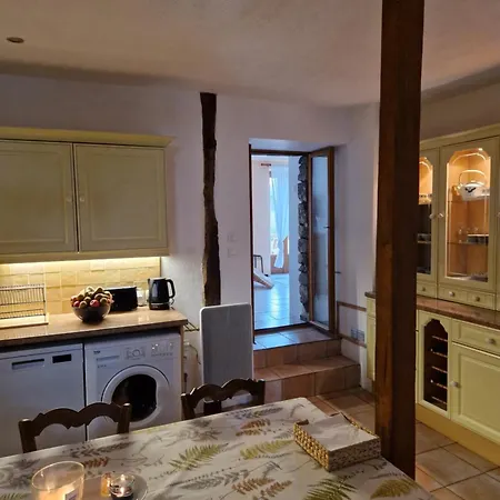 Maison Сasa de vacaciones Precey